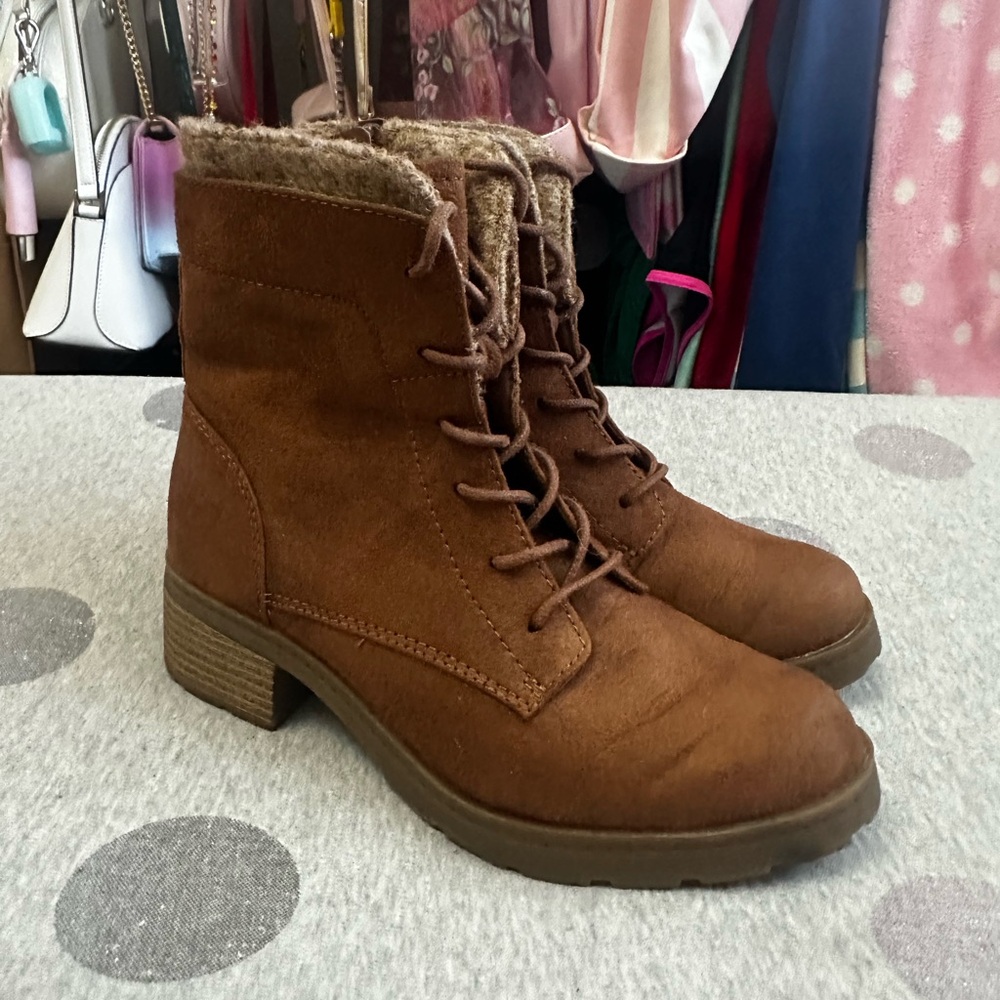 Cognac Brown Lace-Up Moto Combat Boot Size 6.5